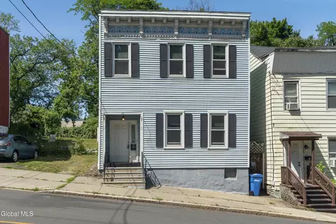 23 Mccarty Ave, Albany, NY 12202