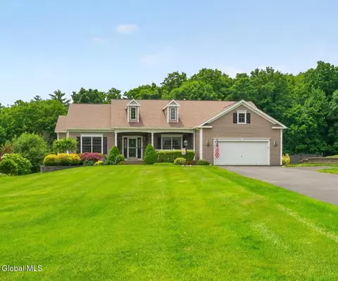 19 Addison Way, Rexford, NY 12148