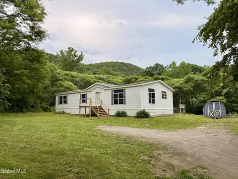 56 Todd Rd, Argyle, NY 12809
