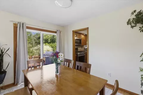 Dining - 112 Route 236, Halfmoon, NY 12065 photo 1 of 2