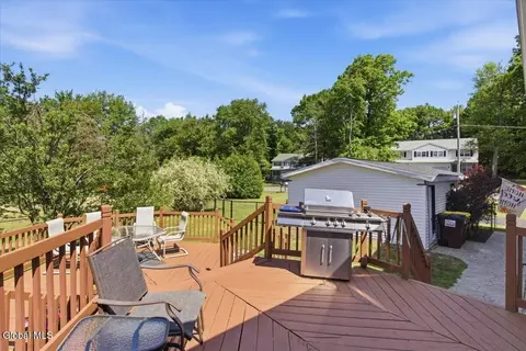 Exterior - 112 Route 236, Halfmoon, NY 12065 photo 4 of 10