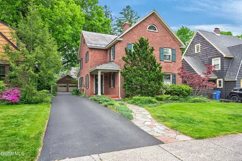 81 Brookline Ave, Albany, NY 12203