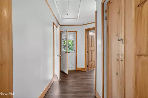 Entry Way - 325 Pine St, Corinth, NY 12822 photo 2 of 3