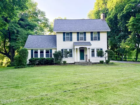 Exterior - 1403 River Rd, Selkirk, NY 12158 photo 2 of 10