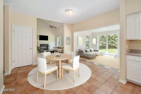 Dining - 26 Reynolds Ct, Delmar, NY 12054 photo 3 of 3