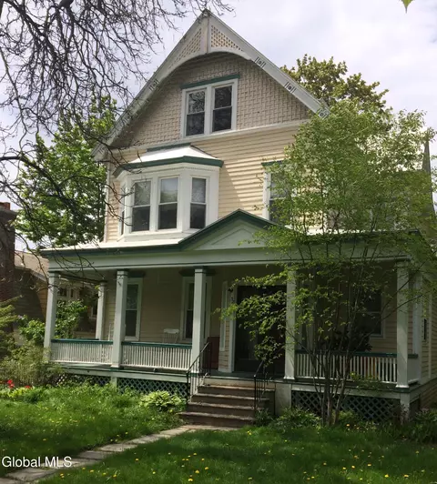 52 S Allen St, Albany, NY 12208