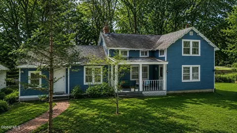 1410 River Rd, Selkirk, NY 12158