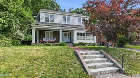 1169 Oxford Pl, Schenectady, NY 12308
