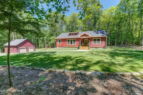 779 S Main St, Northville, NY 12134