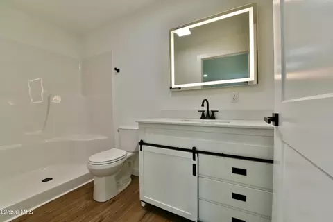 Bath - 176 Harris Rd, Corinth, NY 12822 photo 3 of 6