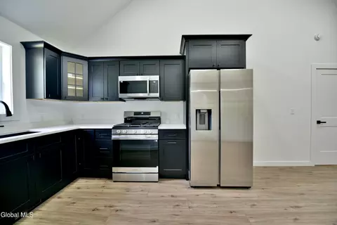 Kitchen - 176 Harris Rd, Corinth, NY 12822 photo 5 of 6