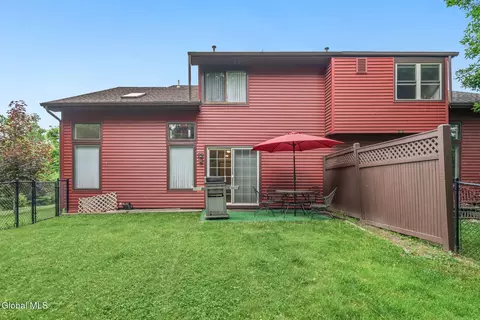 Other - 4 Oxford Rd, Slingerlands, NY 12159 photo 11 of 12