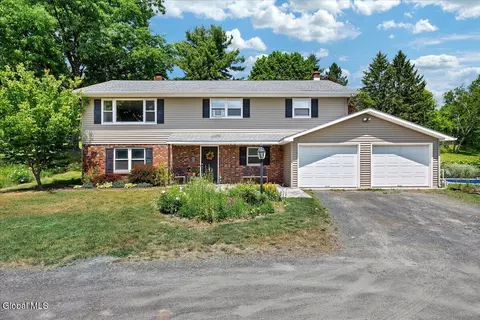 1056 Spring Avenue Ext, Troy, NY 12180