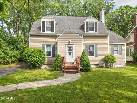102 Delaware Ave, Rensselaer, NY 12144