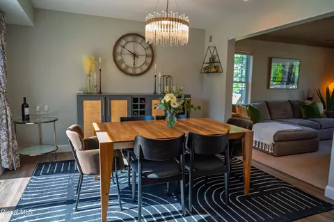Dining - 2069 Amsterdam Ave, Schenectady, NY 12303 photo 6 of 6