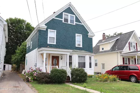 Exterior - 417 Eleanor St, Schenectady, NY 12306 photo 9 of 9
