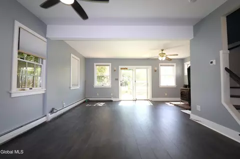 Living - 417 Eleanor St, Schenectady, NY 12306 photo 2 of 9