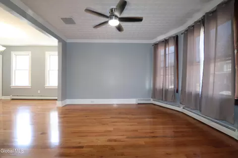 Living - 417 Eleanor St, Schenectady, NY 12306 photo 1 of 9