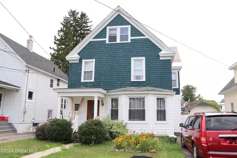 Exterior - 417 Eleanor St, Schenectady, NY 12306 photo 8 of 9
