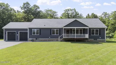 84 Rock City Rd, Delmar, NY 12054