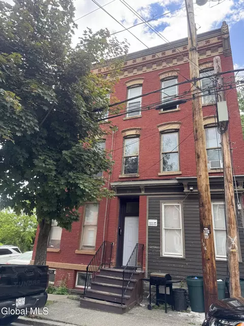 144 Broad St, Albany, NY 12202