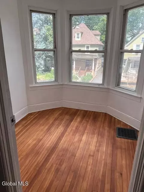 Other - 26 Linden St, Schenectady, NY 12304 photo 2 of 7