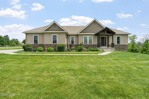 928 State Route 50, Ballston Lake, NY 12019