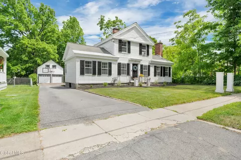 50 William St, Glens Falls, NY 12801