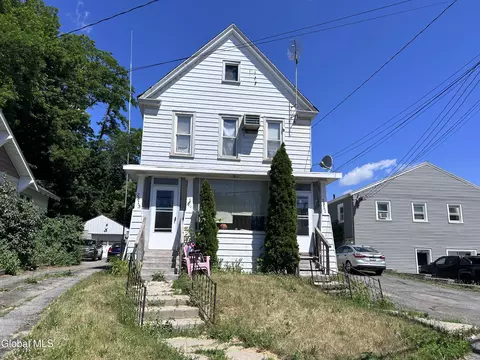 2311 Guilderland Ave, Schenectady, NY 12306