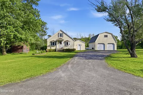 14083 Duanesburg Rd, Delanson, NY 12053