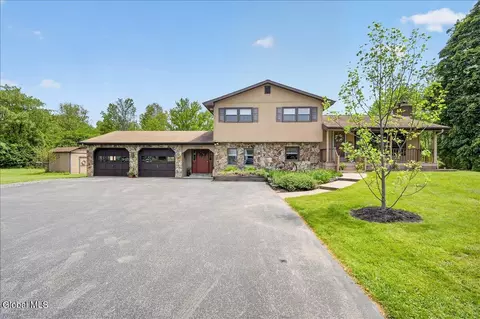 1107 Ballston Lake Rd, Ballston Lake, NY 12019