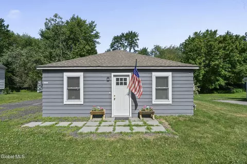 6959 Fuller Station Rd, Schenectady, NY 12303