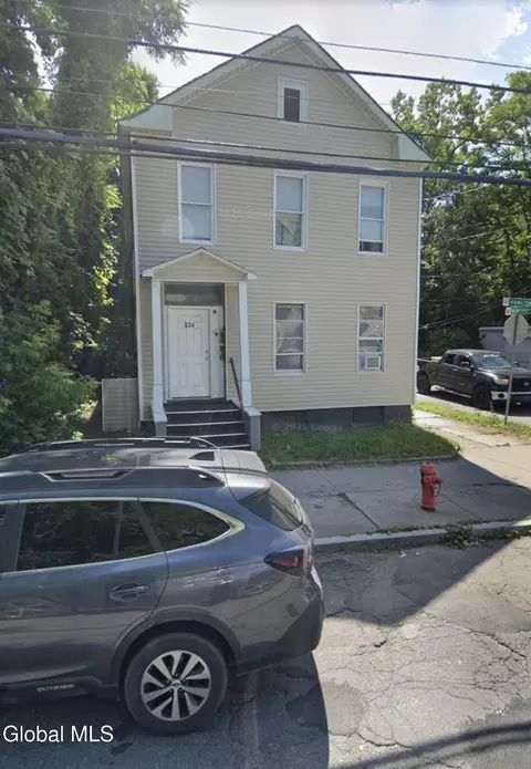 634 Hamilton St, Schenectady, NY 12307