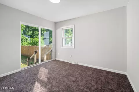 Other - 420 Chiswell Rd, Schenectady, NY 12304 photo 6 of 16