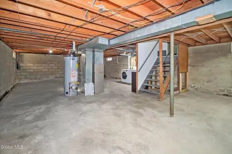 Other - 420 Chiswell Rd, Schenectady, NY 12304 photo 13 of 16