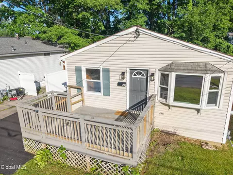 Other - 420 Chiswell Rd, Schenectady, NY 12304 photo 4 of 16