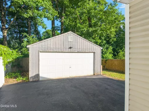Other - 420 Chiswell Rd, Schenectady, NY 12304 photo 15 of 16