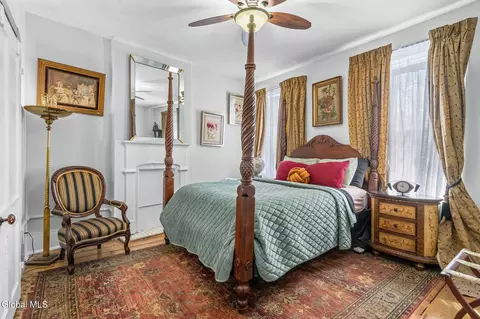 Bedroom - 45 Front St, Schenectady, NY 12305 photo 3 of 9