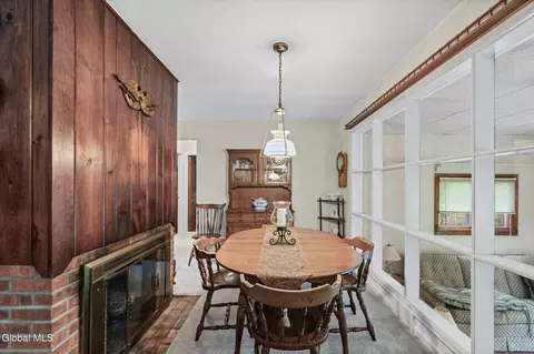 Dining - 24 Ellen Ln, Schenectady, NY 12302 photo 2 of 2