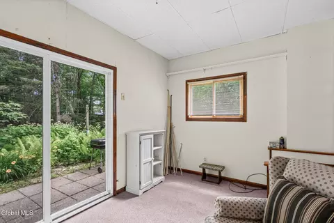 Other - 24 Ellen Ln, Schenectady, NY 12302 photo 2 of 8