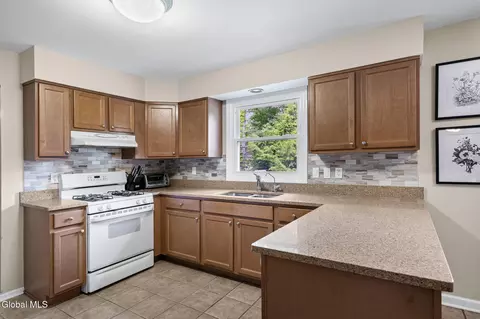 Kitchen - 23 Bennett Ter, Delmar, NY 12054 photo 1 of 4