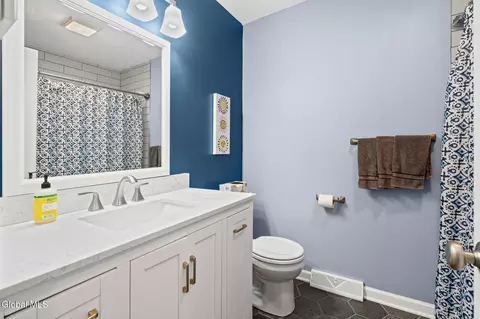 Bath - 23 Bennett Ter, Delmar, NY 12054 photo 4 of 5