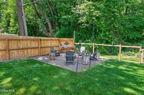 Exterior - 1788 Devendorf Rd, Schenectady, NY 12303 photo 3 of 5