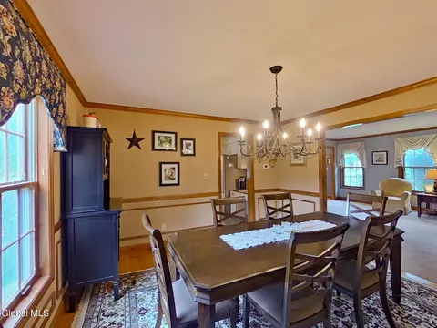 Dining - 216 Anthony Rd, Clifton Park, NY 12065 photo 2 of 3