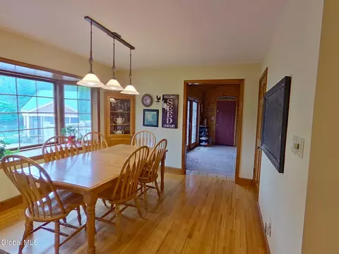Dining - 216 Anthony Rd, Clifton Park, NY 12065 photo 1 of 3