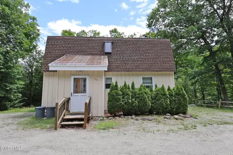 160 Antler Lake Rd, Wevertown, NY 12886