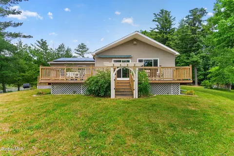 99 Turnabout Rd, West Sand Lake, NY 12196