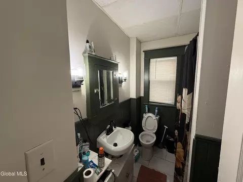 Bath - 232 3rd St, Schenectady, NY 12302 photo 1 of 4