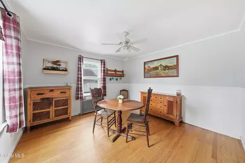 Dining - 3256 Williams St, Schenectady, NY 12306 photo 1 of 2