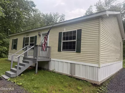 192 Greene Rd, Greenfield Center, NY 12833